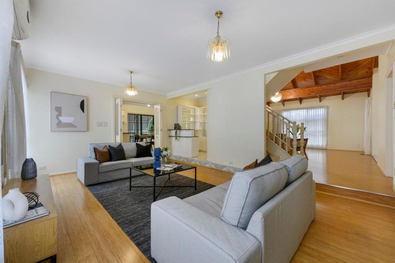 12 Mins To Mel Airport-Good Wood House Apartamento St Albans Exterior foto
